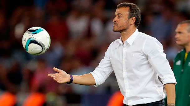 The trainer of the fc barcelona recognises that of reencarnarse in a footballer of the barça would be by the midfield player sergio busquets