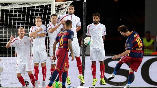 El «pistolero» Messi perforó al Sevilla con dos golazos