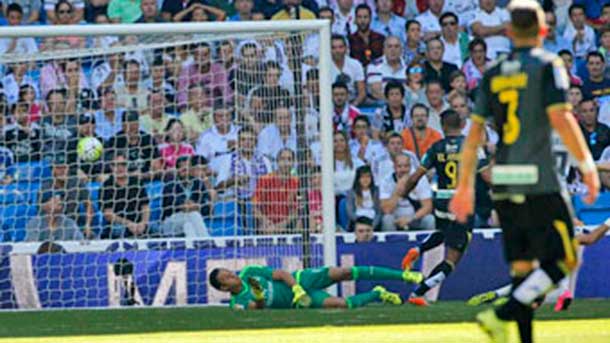 Siguen las sonrojantes ayudas arbitrales al Real Madrid