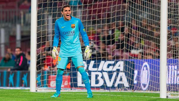 Masip y Douglas, titulares con el Barça un año después