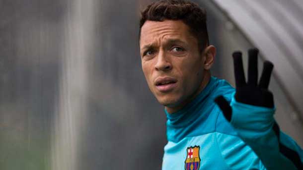 La Roma vuelve a por Adriano para ficharlo en enero
