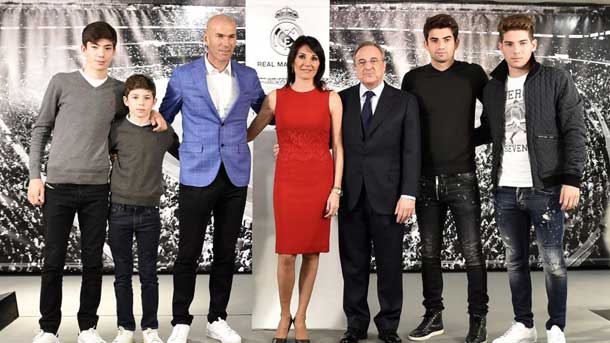 OFICIAL: Zinedine Zidane, nuevo entrenador del Real Madrid