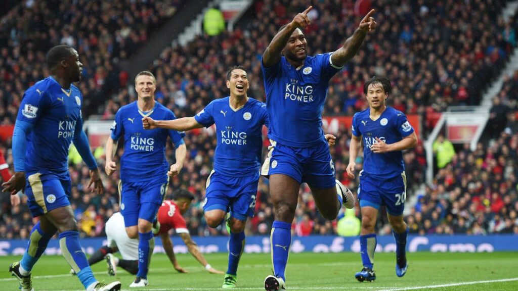 El Leicester, campeón de la Premier League tras el empate «spur»