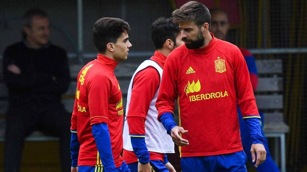 Piqué a Marc Bartra en su presentación: «La reventarás»