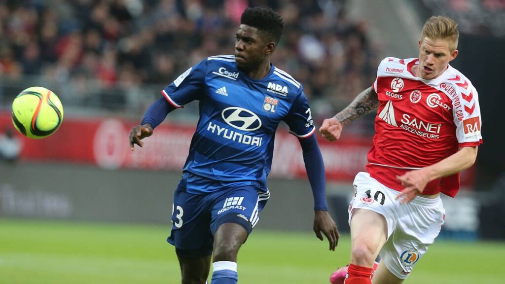 Umtiti será el segundo fichaje en concretarse en el Barça