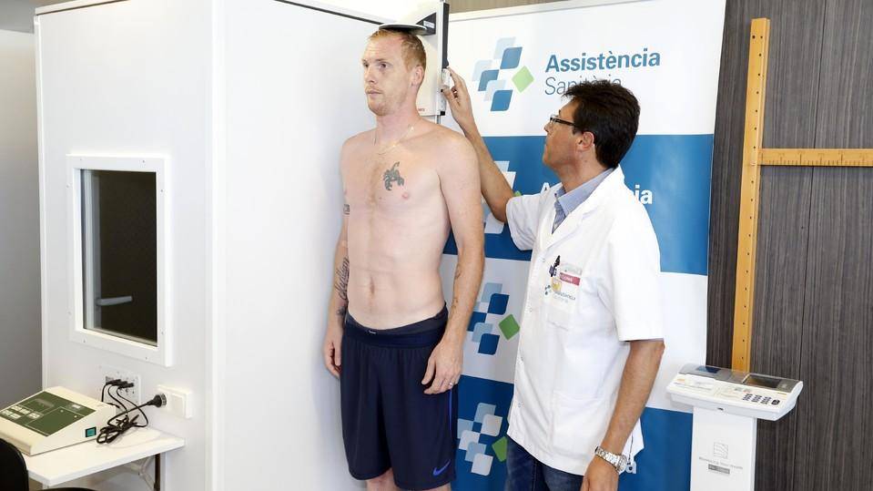 Nueve jugadores del Barça pasan las pruebas médicas
