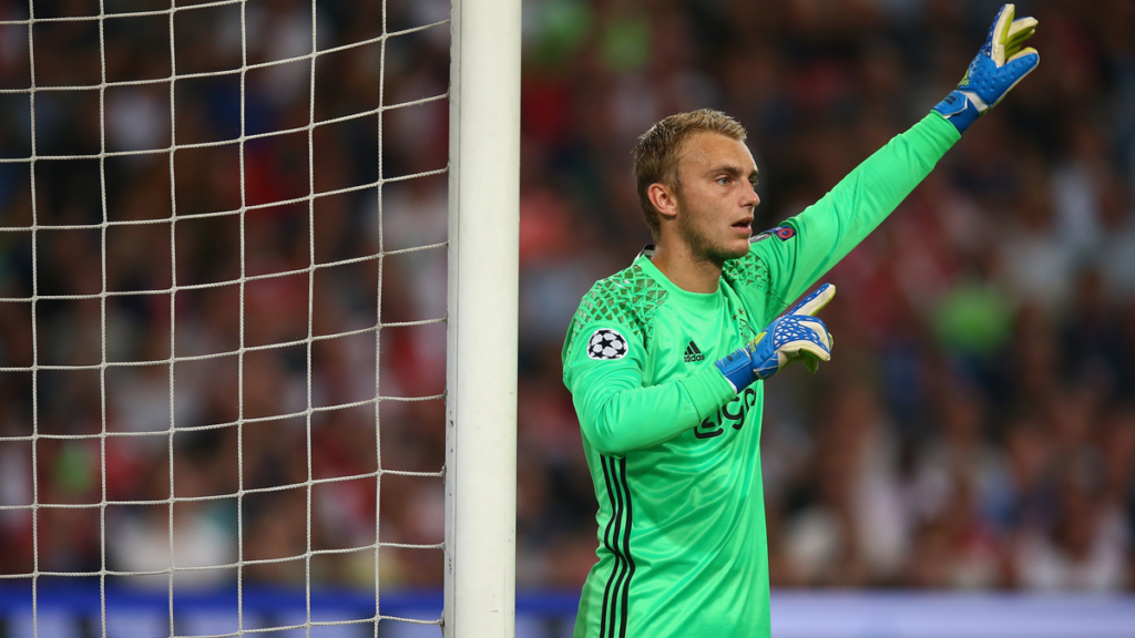 El Barça no quiere que Cillessen juegue más con el Ajax