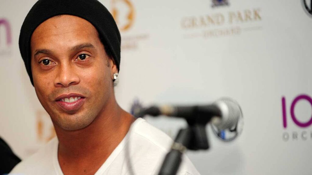 Ronaldinho, «fichado» por el Barça como enlace en EEUU