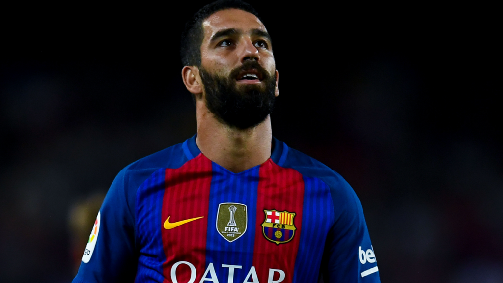 Arda profesa amor eterno al Barça: «Quiero retirarme aquí»