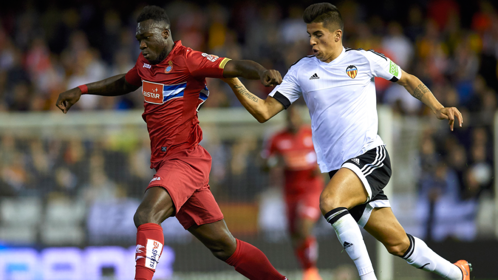 Así juega Cancelo, el lateral que puede fichar el Barça