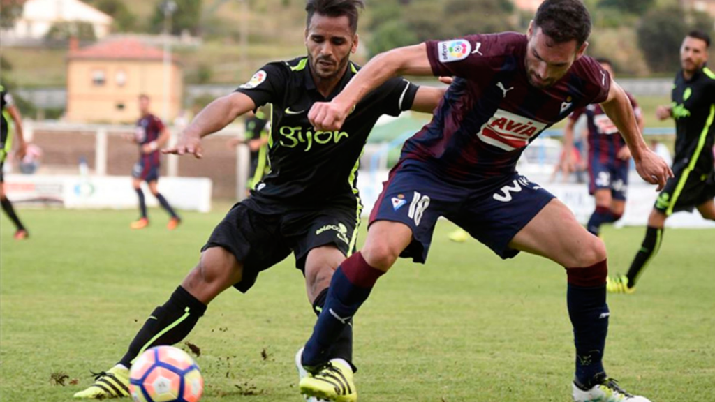 El Cruzeiro insiste en llevarse a Douglas Pereira
