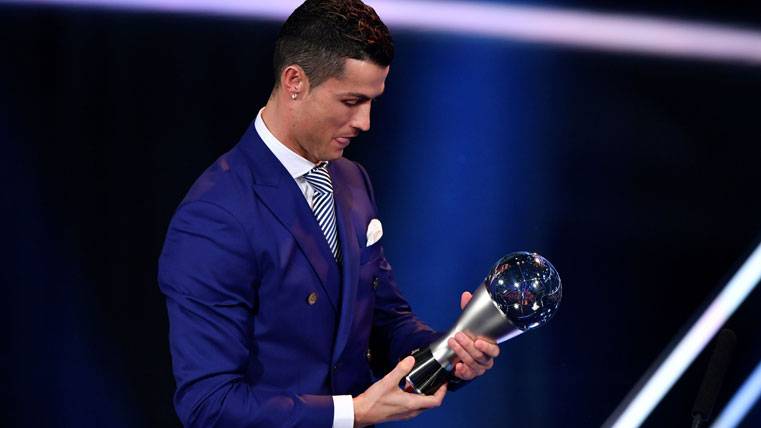 REALIDAD: Messi merecía los premios que ha ganado Cristiano