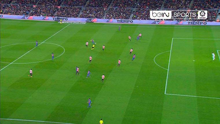 Gil Manzano anuló un gol legal por fuera de juego de Neymar