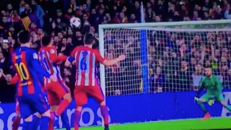 El brutal «larguerazo» de Messi que da la vuelta al mundo