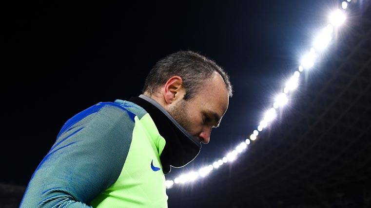 Tócala otra vez, Andrés: La historia llama al capitán Iniesta