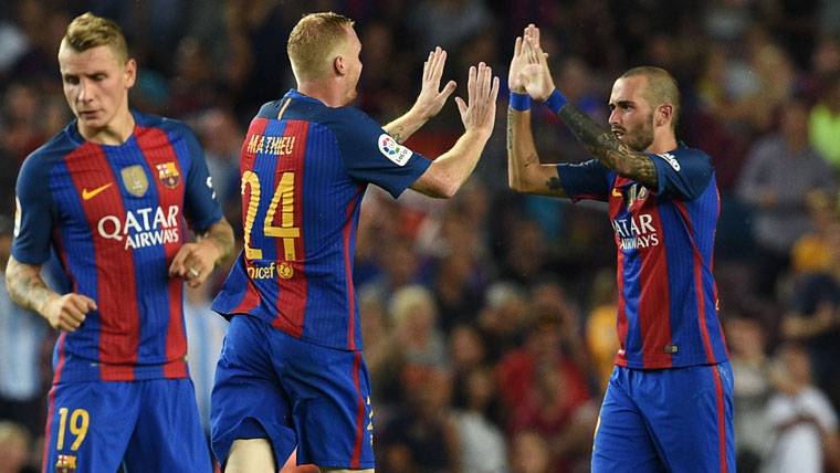Mathieu habría rescindido su contrato con el FC Barcelona