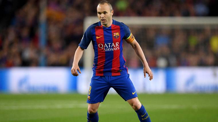 Ernesto Valverde ya se ha reunido con Andrés Iniesta