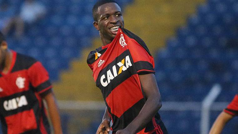 Después de 61 millones, el Real Madrid ya duda de Vinicius