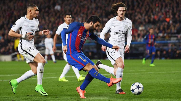 Arda Turan no se entrena y se habla de salida inminente