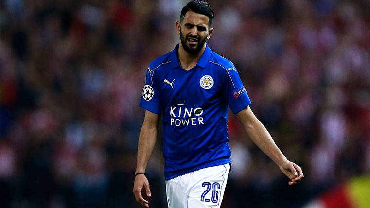 El Leicester advierte a un Riyad Mahrez muy descentrado