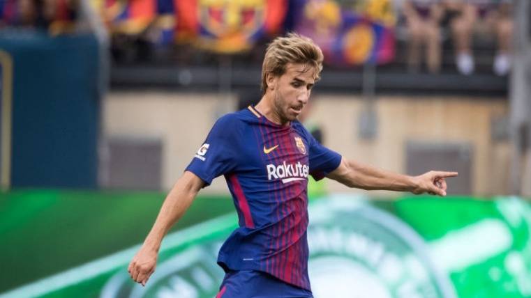 ¿Samper o Paulinho? Vale la pena apostar por la cantera