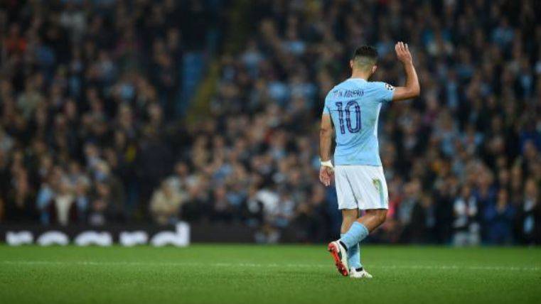 Agüero podría estar de baja dos meses tras un accidente