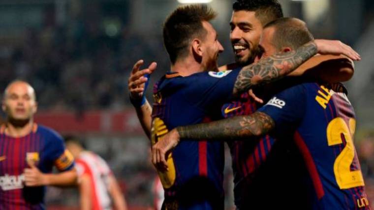 Luis Suárez celebra el centenario con un buen gol