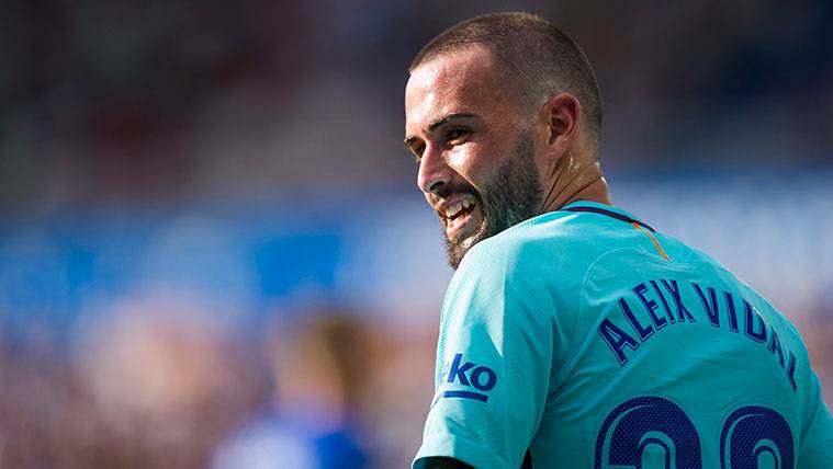Aleix Vidal, del lateral, al extremo, ¿a la lista de descartes?