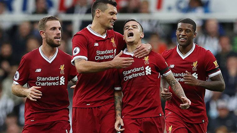 Coutinho sigue siendo el único faro que brilla en Liverpool