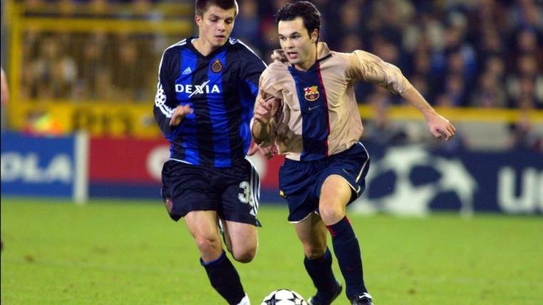 15 años del debut de Andrés Iniesta con el FC Barcelona