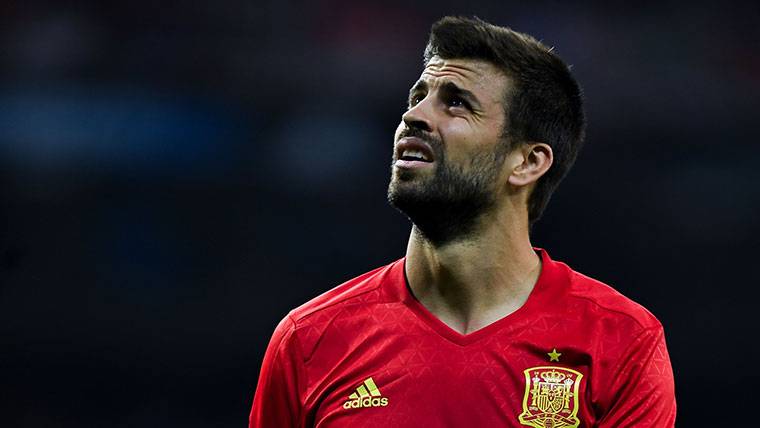 Todos pendientes del trato a Piqué en la selección española