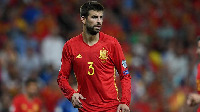 Crece la tensión con Piqué y su marcha podría ser inminente