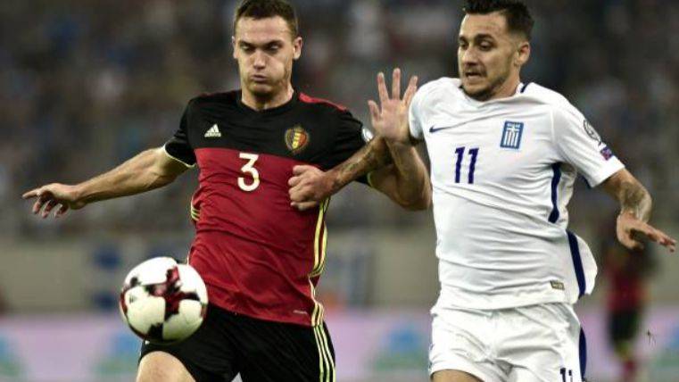 Vermaelen se queja y rectifica: no se marchará en enero