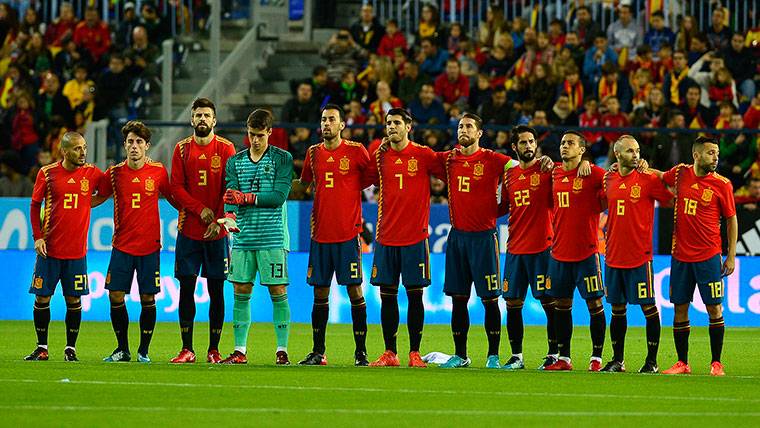 Tremenda pitada a Piqué justo antes del España-Costa Rica