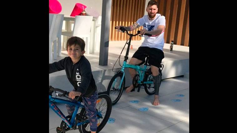 Messi aprovecha el domingo para pasar otro día en familia