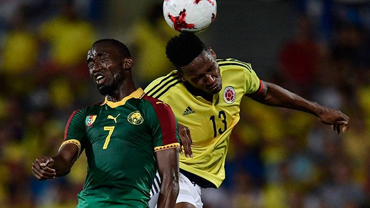 FICHAJES: El Barcelona habría descartado a Yerry Mina