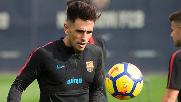 David Costas será el tercer central del Barça en Villarreal