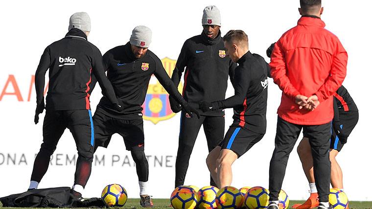 Reacción positiva de Dembélé tras quedar fuera del Clásico