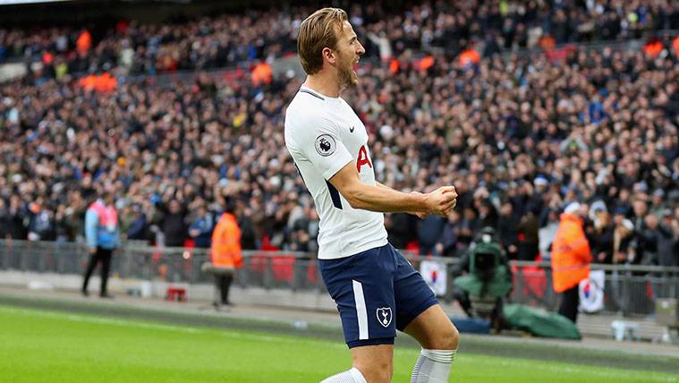 Harry Kane supera a Leo Messi y es máximo goleador de 2017