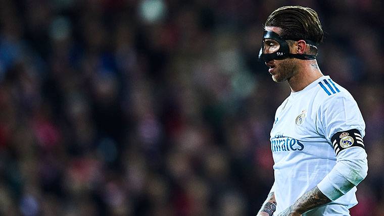 Sergio Ramos bate el récord histórico de expulsiones en Liga
