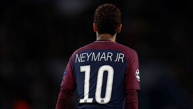 El equipo que prepara 500 ‘kilos’ para robar a Neymar al Madrid