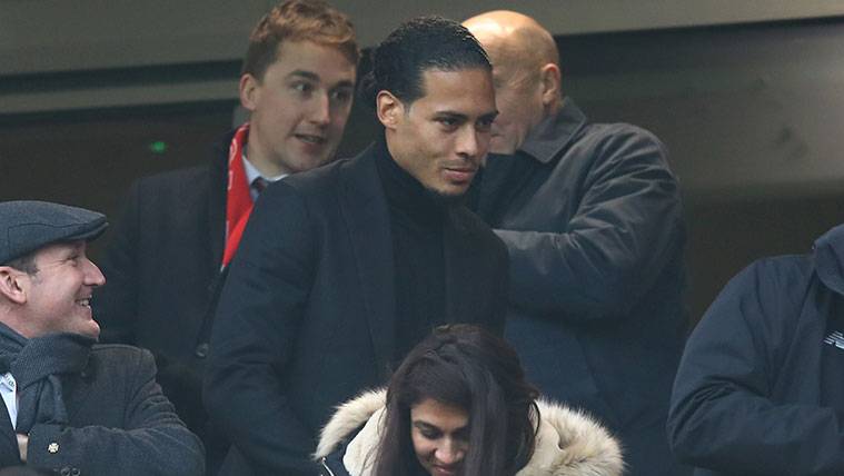 El Liverpool puede complicar al Barça el fichaje del central