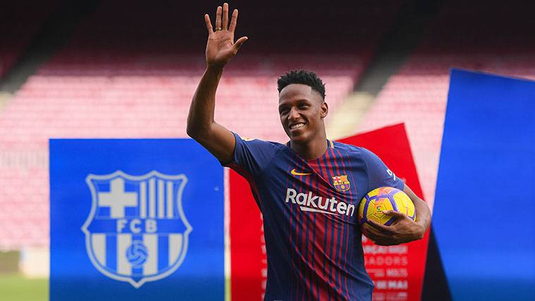 Si Arthur llega en verano, Yerry Mina podría marcharse