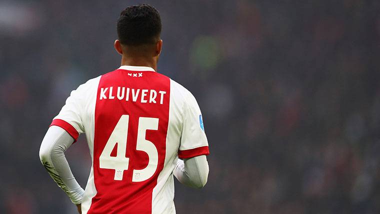 El FC Barcelona apuesta por Kluivert y las ‘joyas’ del Ajax