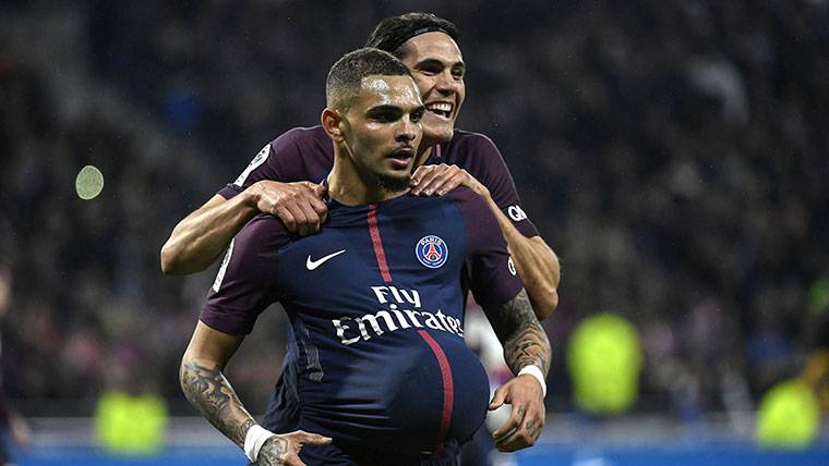 Kurzawa puede ser el primer fichaje del FC Barcelona 2018-19