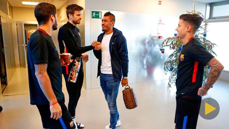 Coutinho, Paulinho y Suárez no dejan el balón ni en su día libre