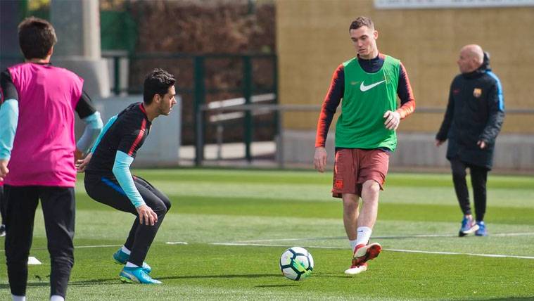Vermaelen, la buena noticia del entrenamiento del FC Barcelona