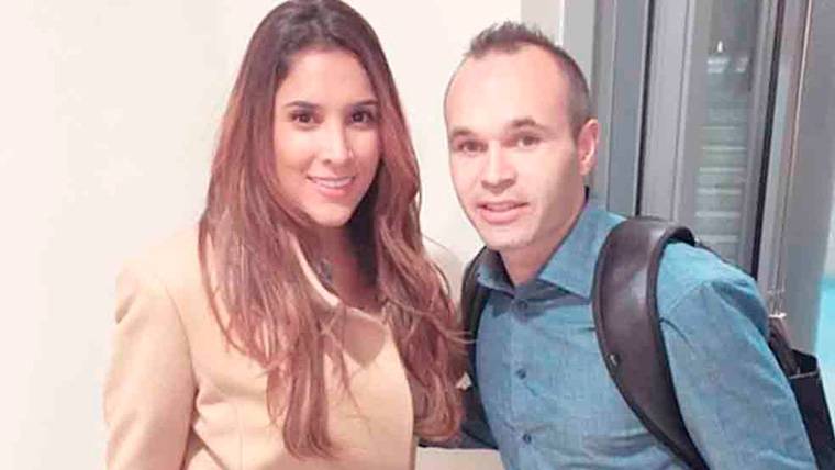 Sorprendente mensaje de la ex pareja de James a Andrés Iniesta
