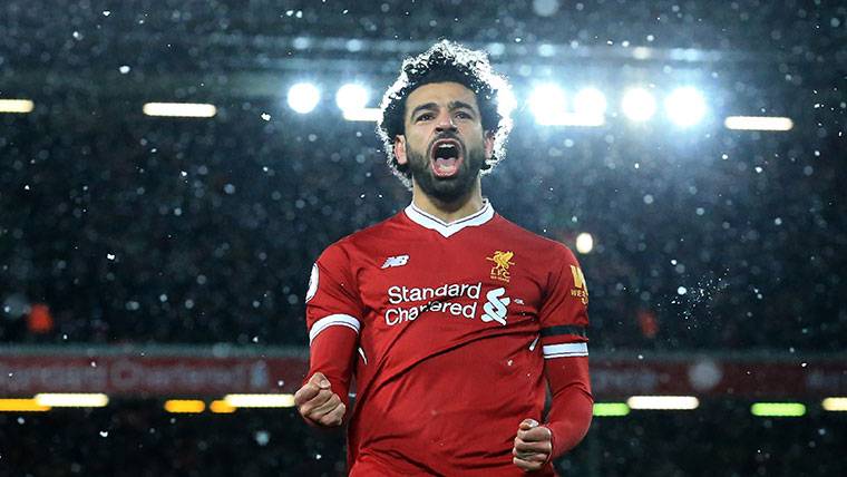 Salah vuelve a marcar y supera a Messi en la Bota de Oro
