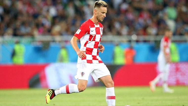 Respeto máximo de Rakitic a la Argentina de Messi: «Es favorita»